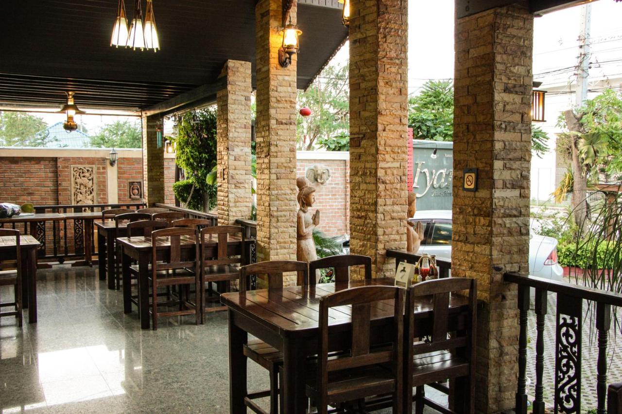 Iyara Hua Hin Lodge Εξωτερικό φωτογραφία